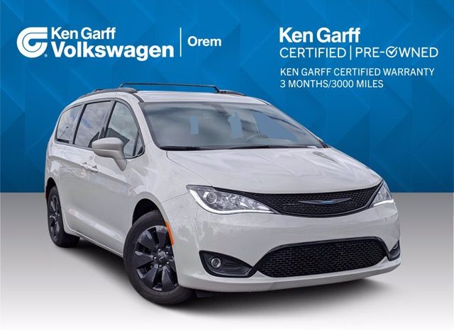 Used 2020 Chrysler Pacifica