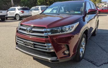 Used 2017 Toyota Highlander